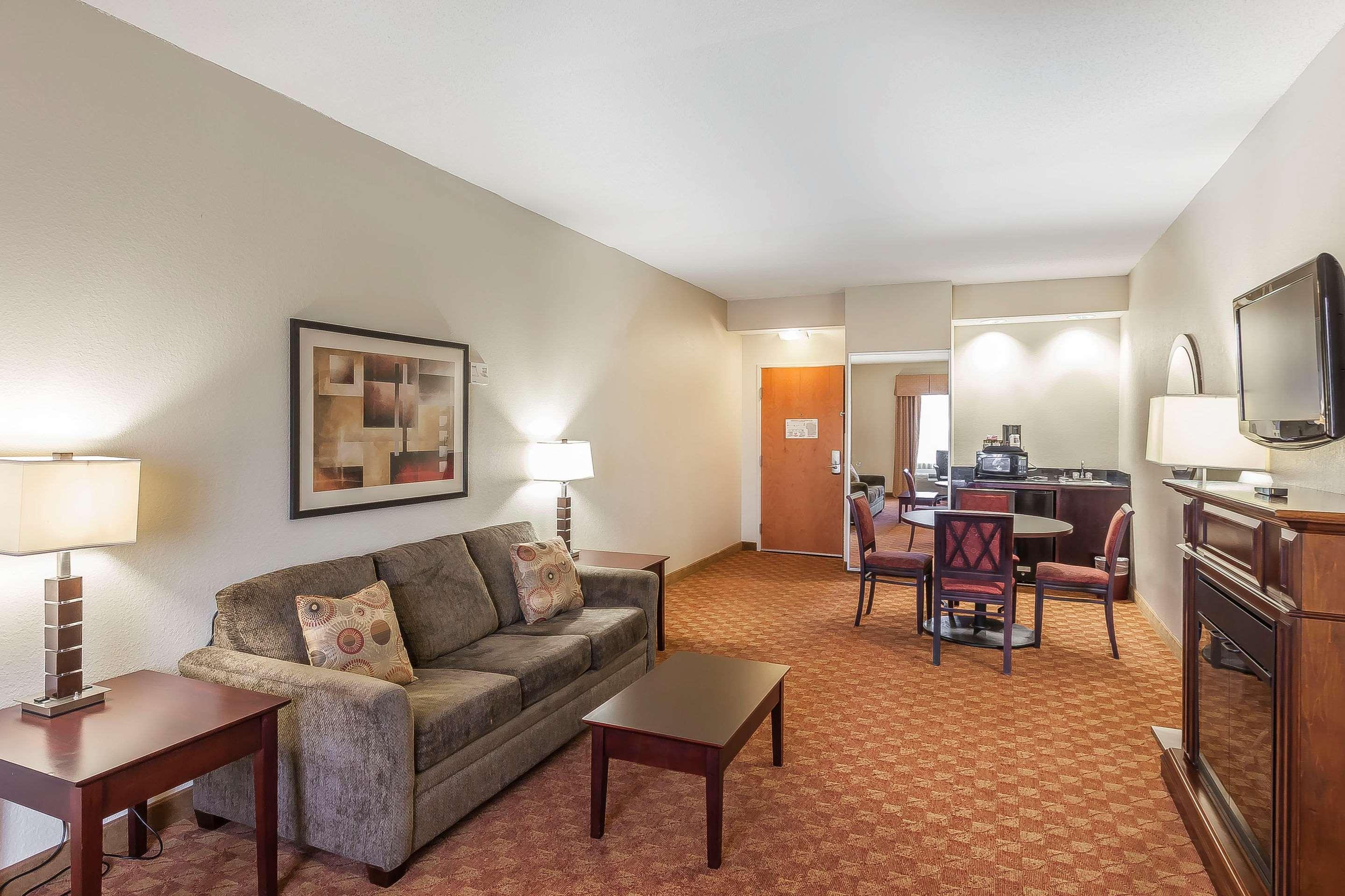 Comfort Suites Suffolk - Chesapeake Exteriör bild