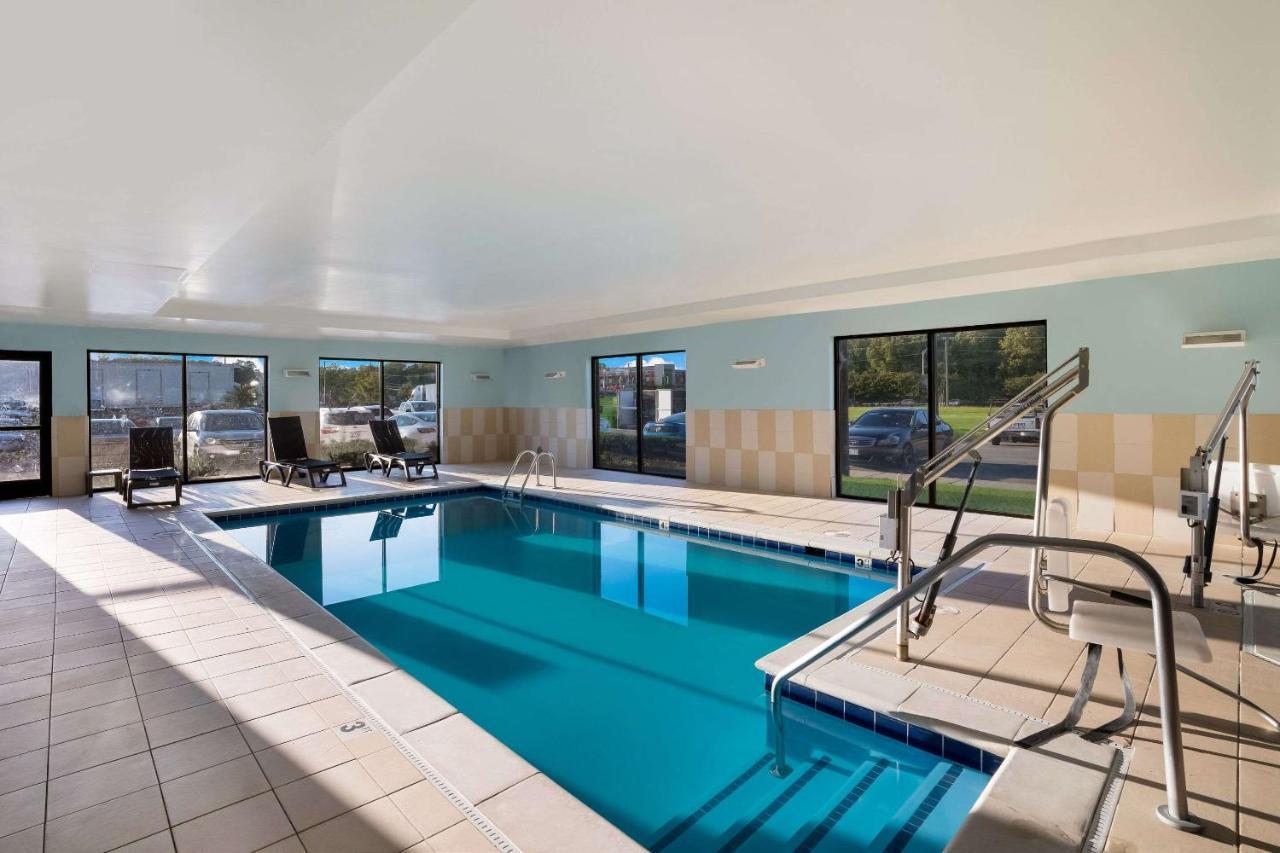 Comfort Suites Suffolk - Chesapeake Exteriör bild